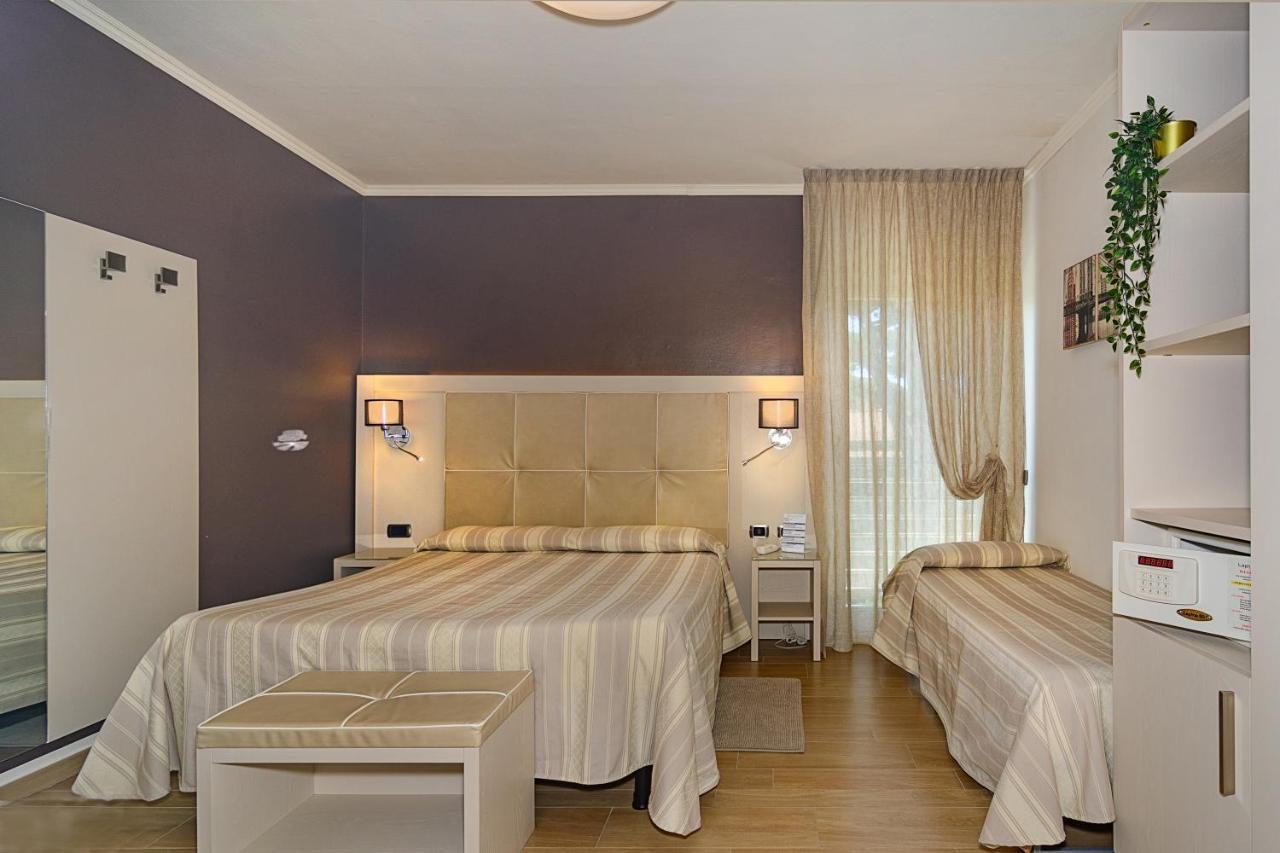 Hotel Etruria Forte dei Marmi Exterior photo