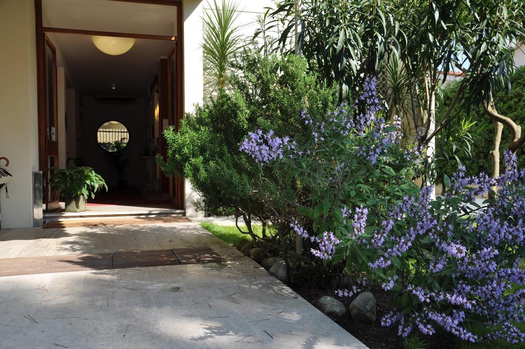 Hotel Etruria Forte dei Marmi Exterior photo
